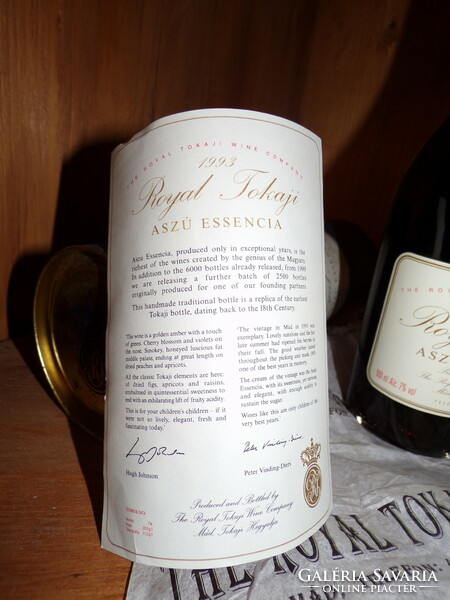 Royal Tokaji aszu essence 1993 in gift box, with certificate