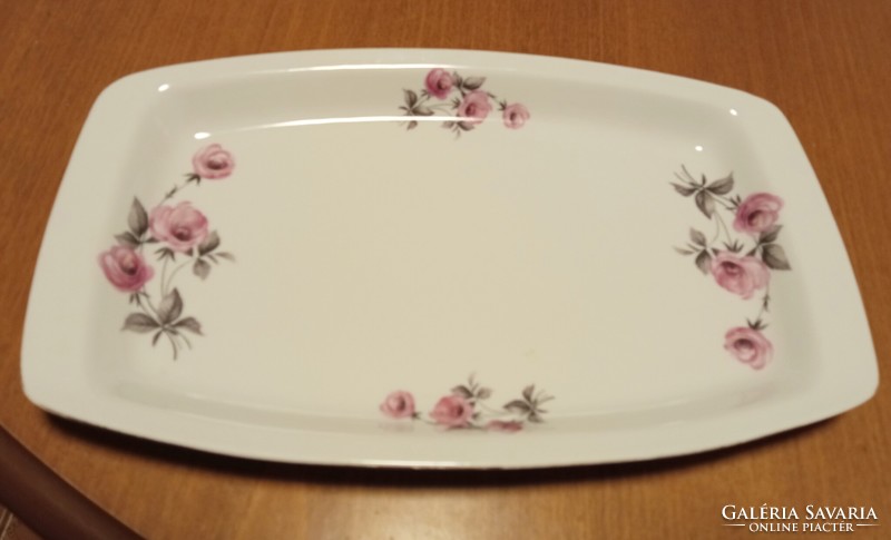 Serving Alföldi flower steak platter