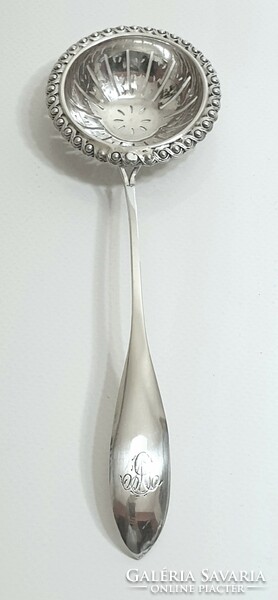 Silver powdered sugar sprinkler / tea strainer, elegantly decorated