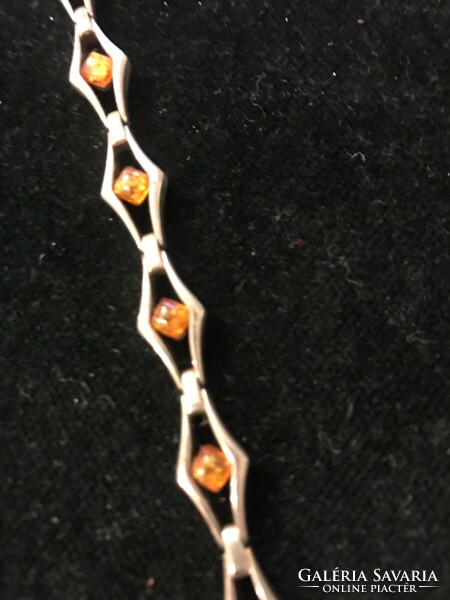 New! Silver jewellery! 925, marked. Bracelet with amber stones. 19 cm long
