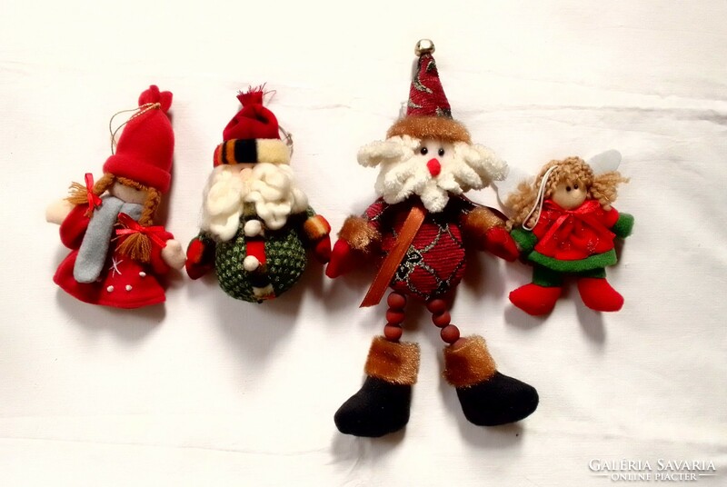 Kedves vidám karácsonyi textil figura dekoráció Mikulás angyalka télapó copfos kislány piros kabát