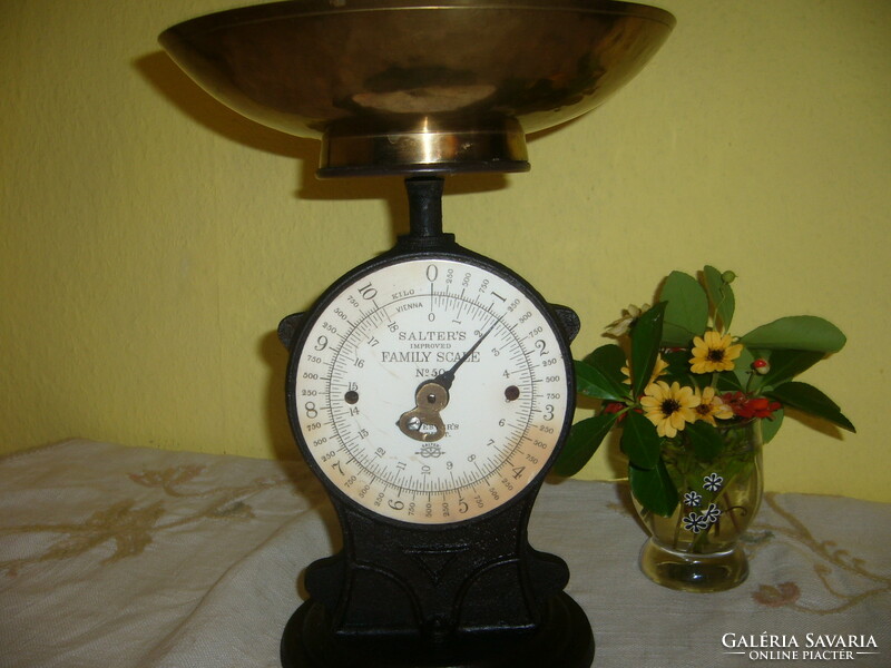 Salter's family scale no 50 scale, clock scale is accurate!