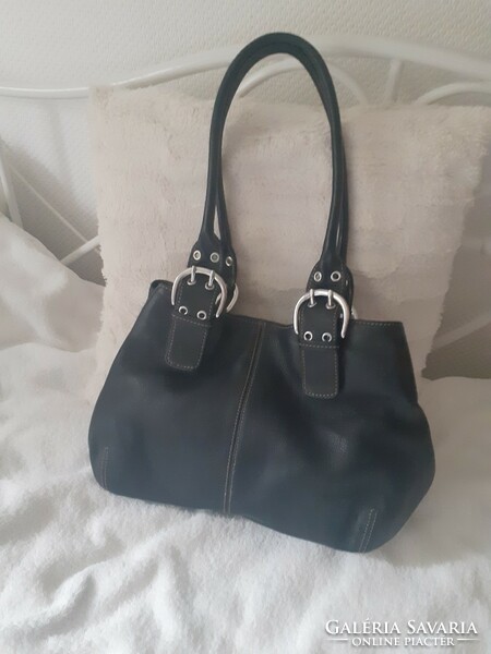 Tignanello black leather bag can be hand/shoulder