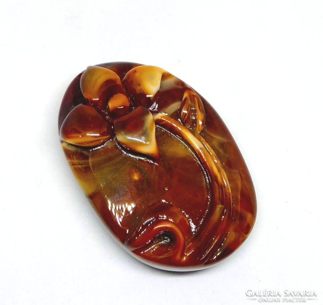 Imitation red amber (epoxy resin) flower pendant pearl