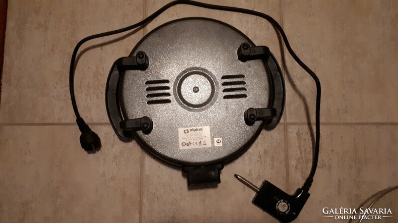 Alpina electric pressure cooker with original box