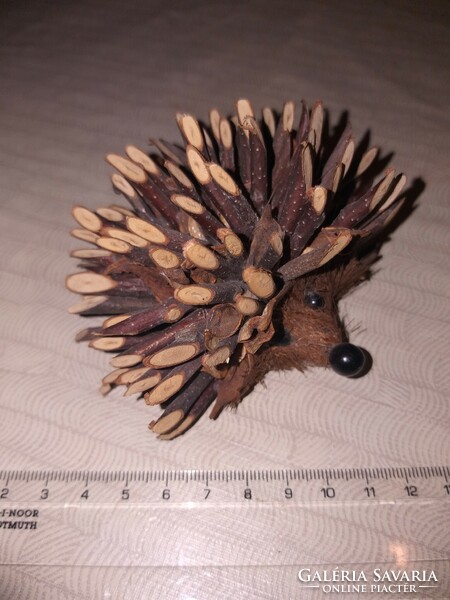 Hedgehog wood decoration