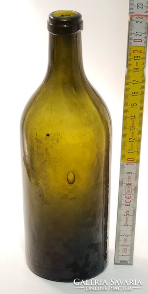 "Mohai Ágnes Forrás" nagy olajzöld ásványvizes üveg (2443)