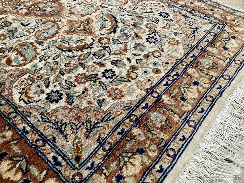 Iran Tabriz világos perzsaszőnyeg 150x80cm