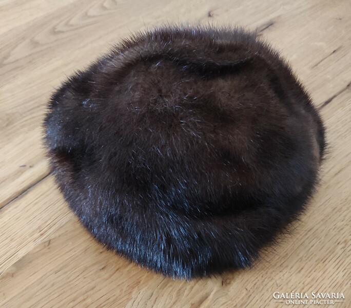 Women's brown mink fur hat