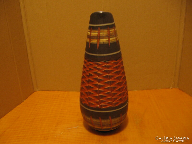 Retro gyűjtői  W-Germany AKRU füles korsó váza 3/20 A. Krupp Klinker Keramik