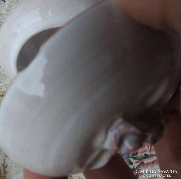 Small round ceramic bonbonier