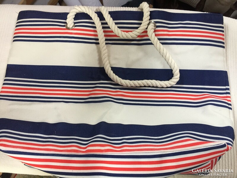 Striped, new beach bag, modern design, good color combination, attractive women's bag