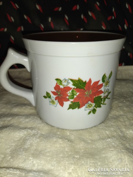 Zsolnay large porcelain mug with Christmas flower pattern