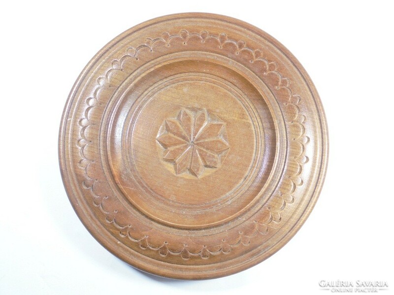 Folk art folk craft wooden wall plate wall hanging plate bowl - Soviet Russian - 20 cm diameter