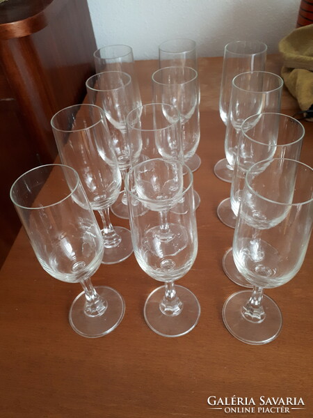 Set of 12 wine champagne stemmed glass glasses