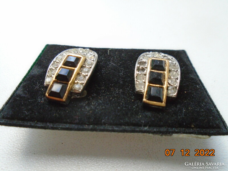 Shield-shaped, stone, silver-plated earrings, clip, 3 pieces with black polished stone in gold-plated socket