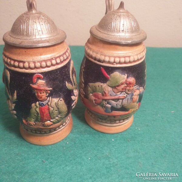 2 10 cm German beer mugs