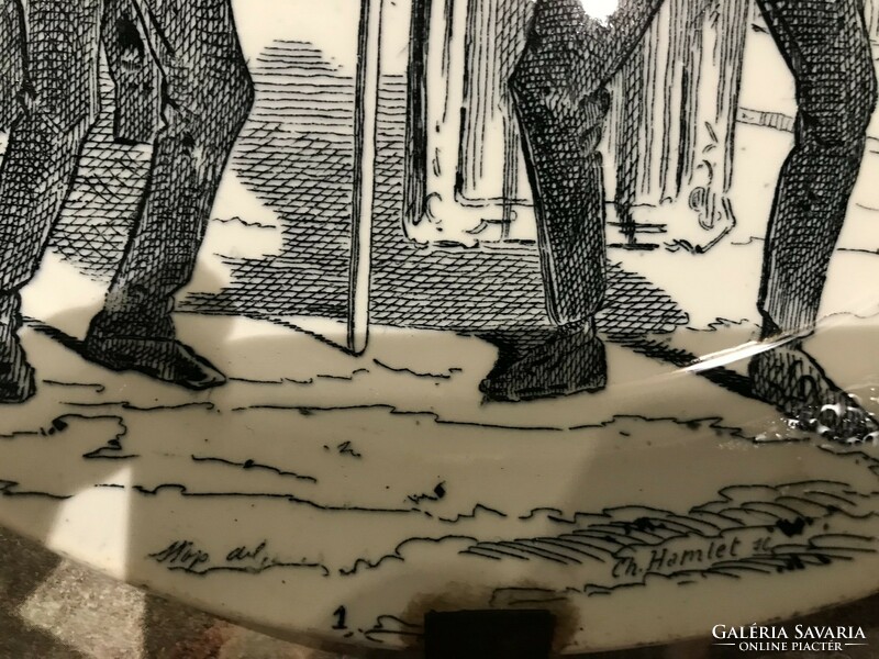Antik politikai karikatúrát ábrázoló dísztányér párban, szignós