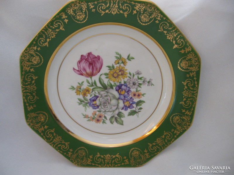 Dúsan aranyozott, kézzel festett virágcsokros Ditmar Urbach Z tányér