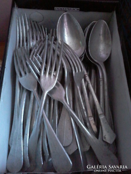 Aluminum cutlery