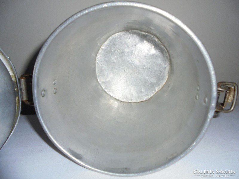 Retro alu alumínium ételhordó étel hordó - M.V. B.dij 85 Ft felirat