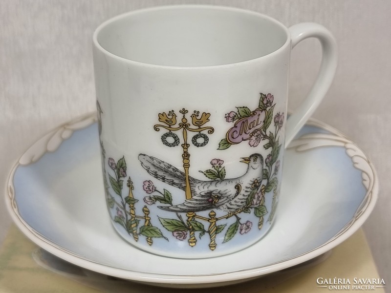 Hutschenreuther német porcelán kávés csésze, aljával, dobozban / Ole Winther sorozat, Május hónap