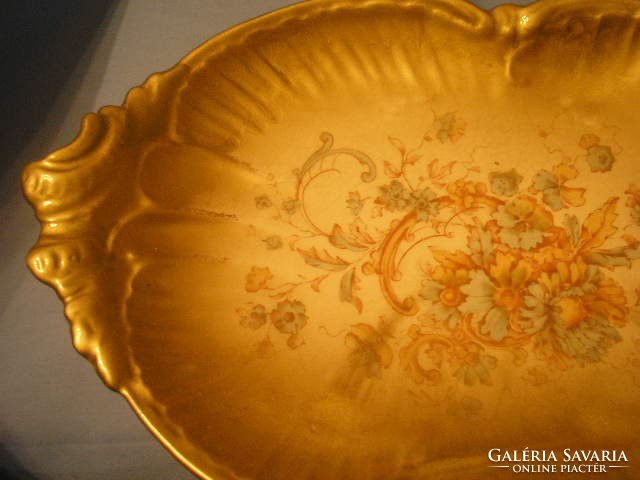 Antique sevres, original gilded marked centerpiece ornament offering 37 x 25-cm