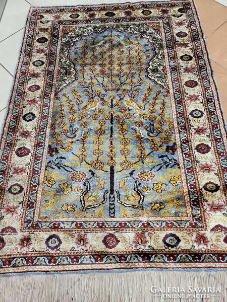 Álomszép hernyóselyem 100x150 cm kézi csomózású perzsa szőnyeg FF_24