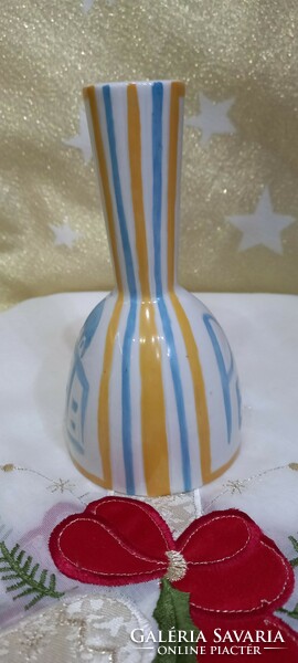 Palatine Judith vase of Zsolnay, 1962