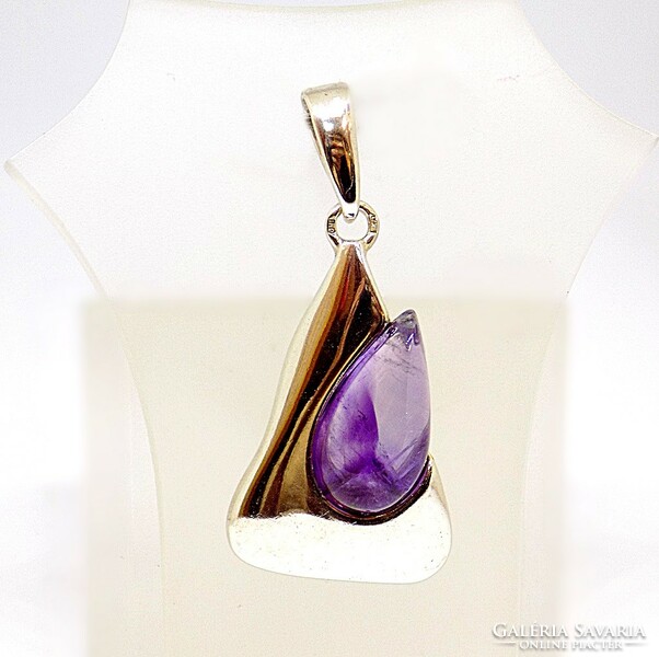 Silver pendant with purple stone (zal-ag97843)