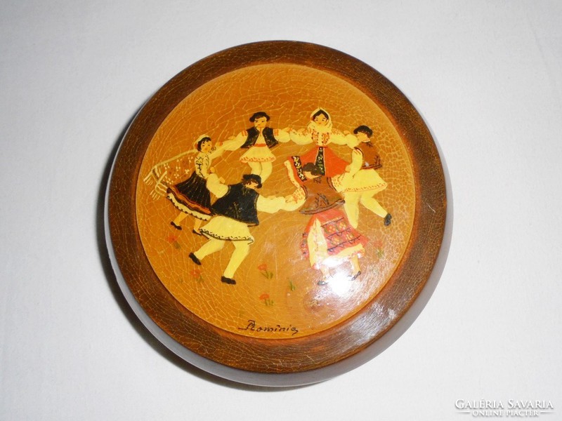 Romanian hand-painted lacquered wooden jewelry box gift box bonbonier - from the 1970s