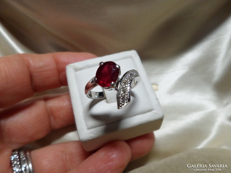 White gold ring with rubies and diamonds