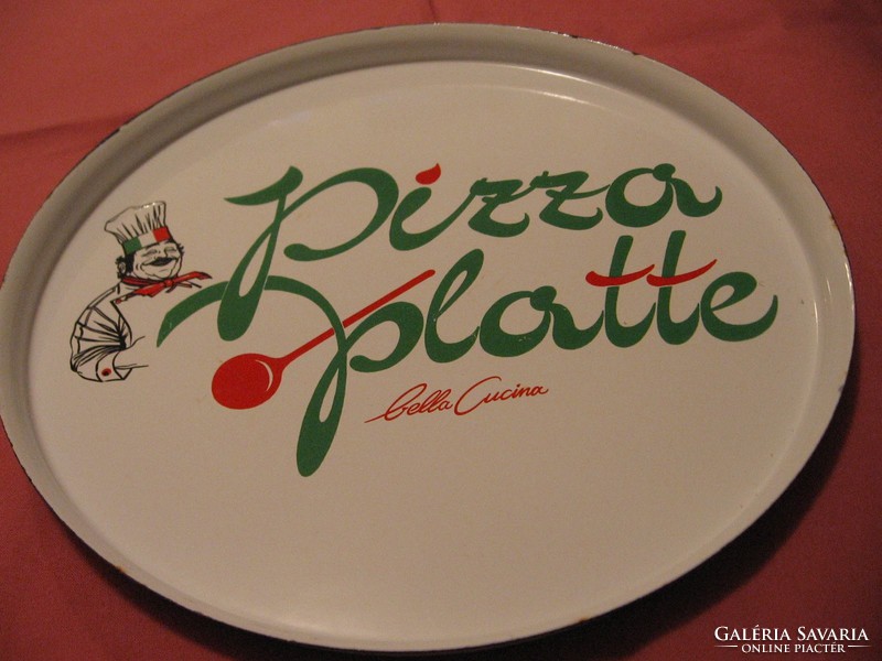 Enamel pizza oven, plate, tray