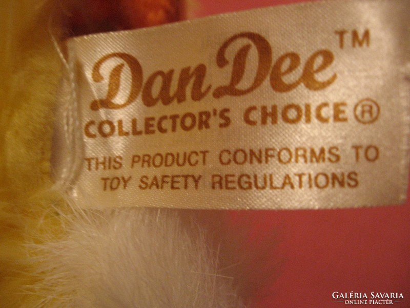 Dan Dee csirke figura