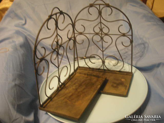 N9 Unique Large Ornate Strong Wrought Iron Flower Holders Rarity Foldable Base 30x18x38 High Pair