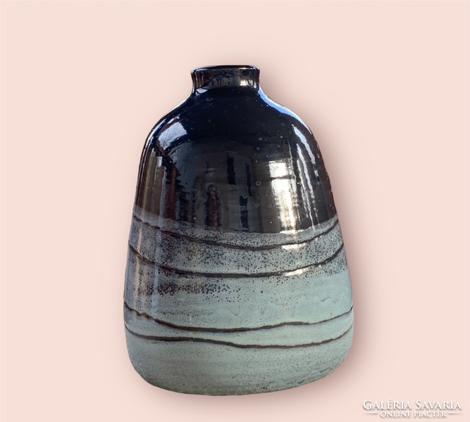 Gm marked retro ceramic vase, gonda margit