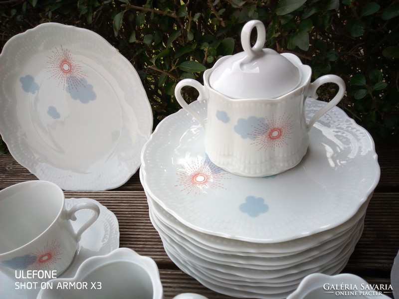 10 Personal, 38-piece Bavarian porcelain breakfast set for sale!