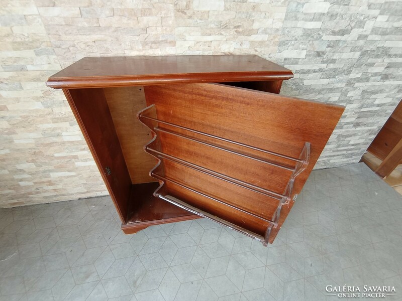 Shoe cabinet, chest of drawers