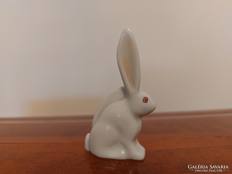 Old-fashioned porcelain mini bunny old Herend little white rabbit