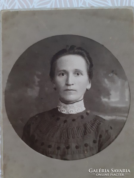 Antique female photo f. Old studio photo of Lukács Ferenczy in Odorheiu Secuiesc