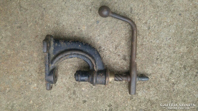 Antique press tool bronze thread spindle riveter press cast iron works!