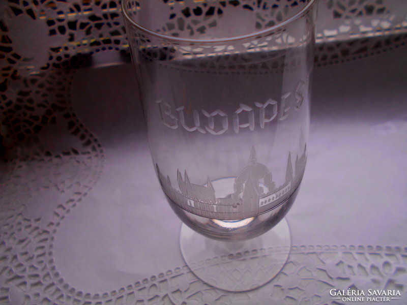 Budapest commemorative glass goblet-polished. Parliament with decoration