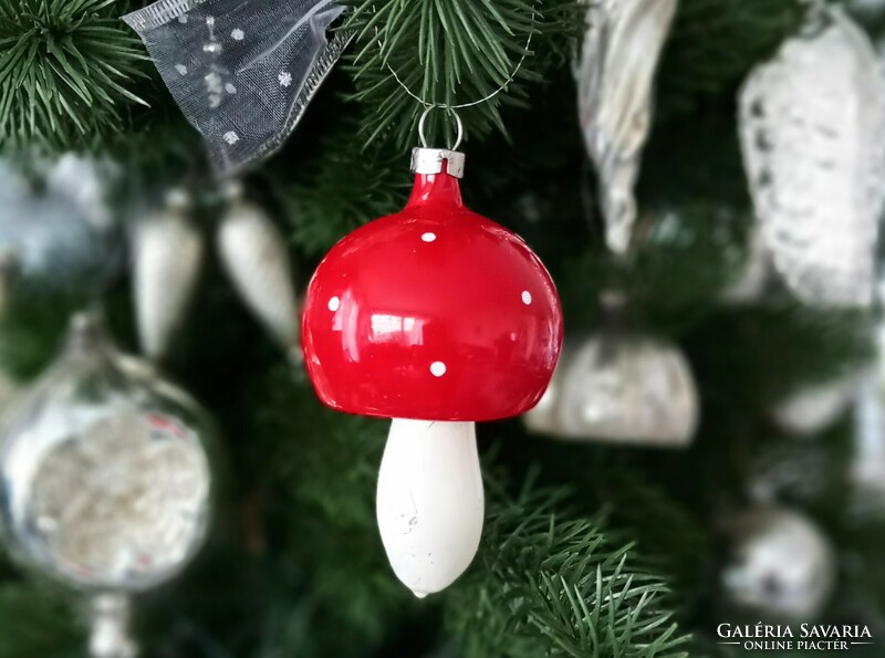 Old mushroom Christmas tree ornament 9cm
