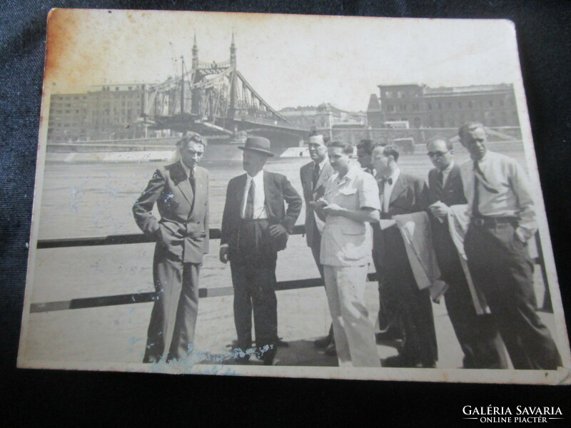 1946 Budapest destroyed freedom bridge group photo Hungarian central newspaper rt. Photo marked with stamp
