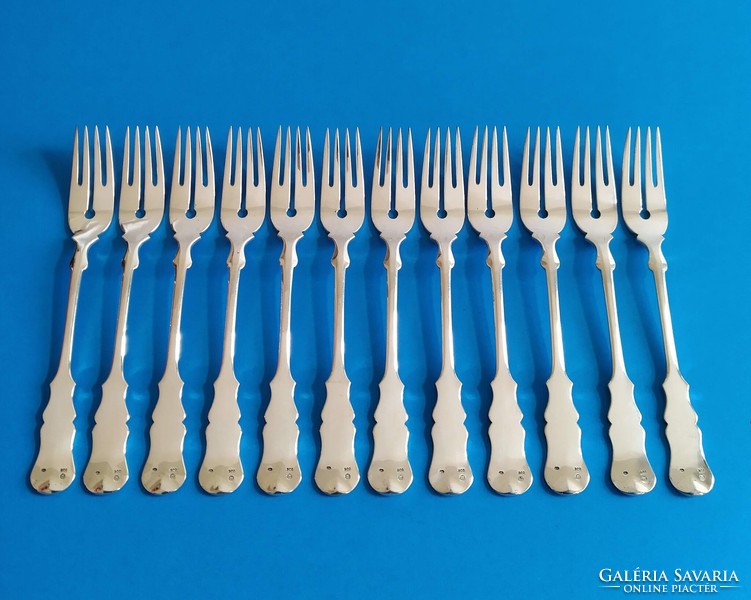 Silver 12-person cutlery set, antique violin shape, 133 pieces