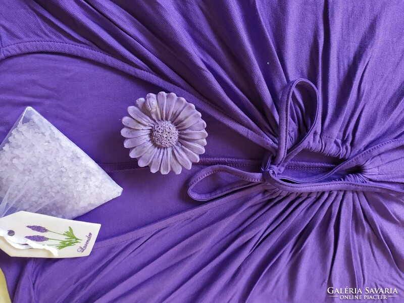 Lavender dress size 40-44 gift soap, bath salt