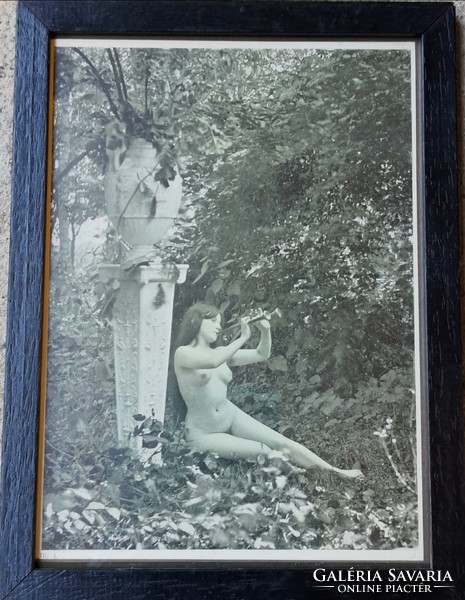 Fk/365 - old nude photo of a woman playing the flute - pc reprint, offset print