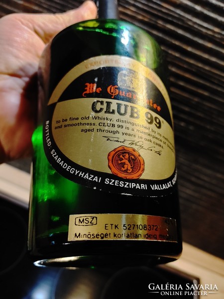 CLUB 99  whisky  +2 db club pohár     régiség   gyűjtőknek értőknek