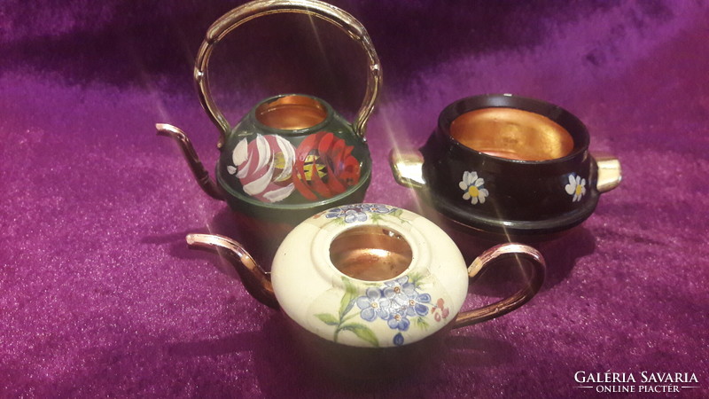3 English painted miniature copper dishes (l3320)