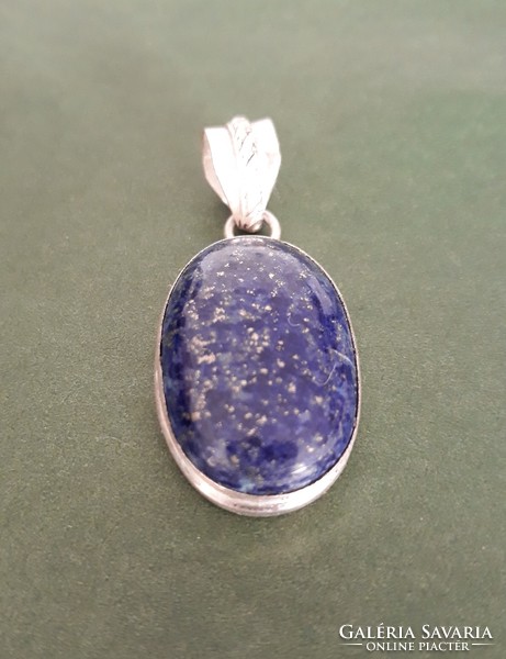 Large lapis lazuli pendant in silver (925) socket